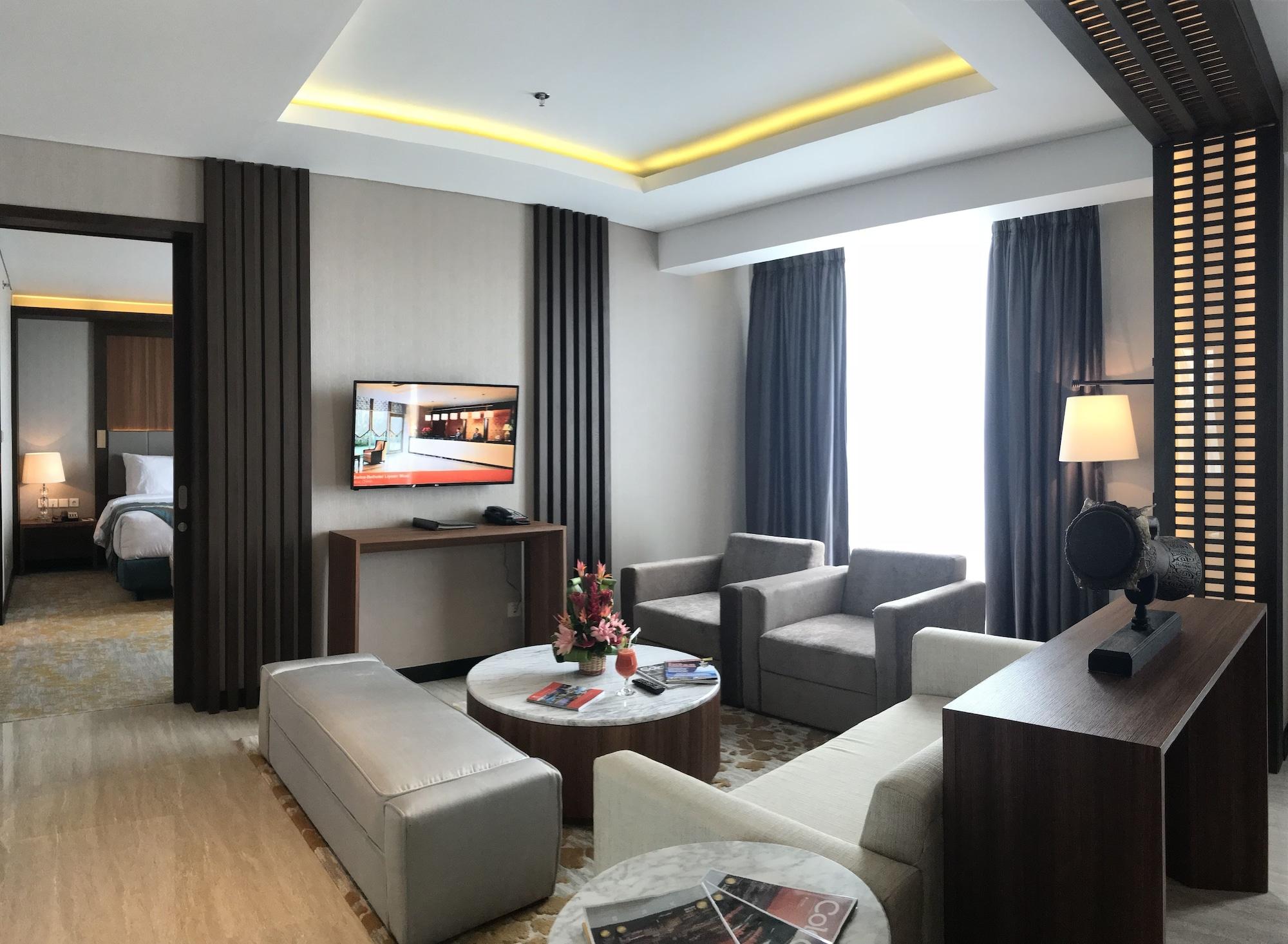 Swiss-Belhotel Papua Jayapura Dış mekan fotoğraf