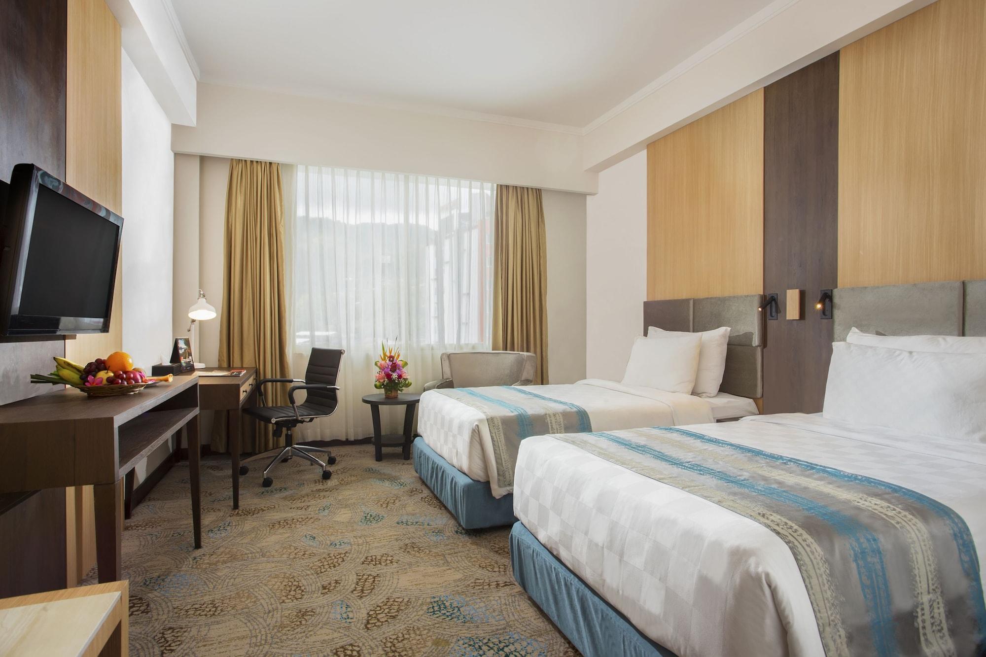 Swiss-Belhotel Papua Jayapura Dış mekan fotoğraf