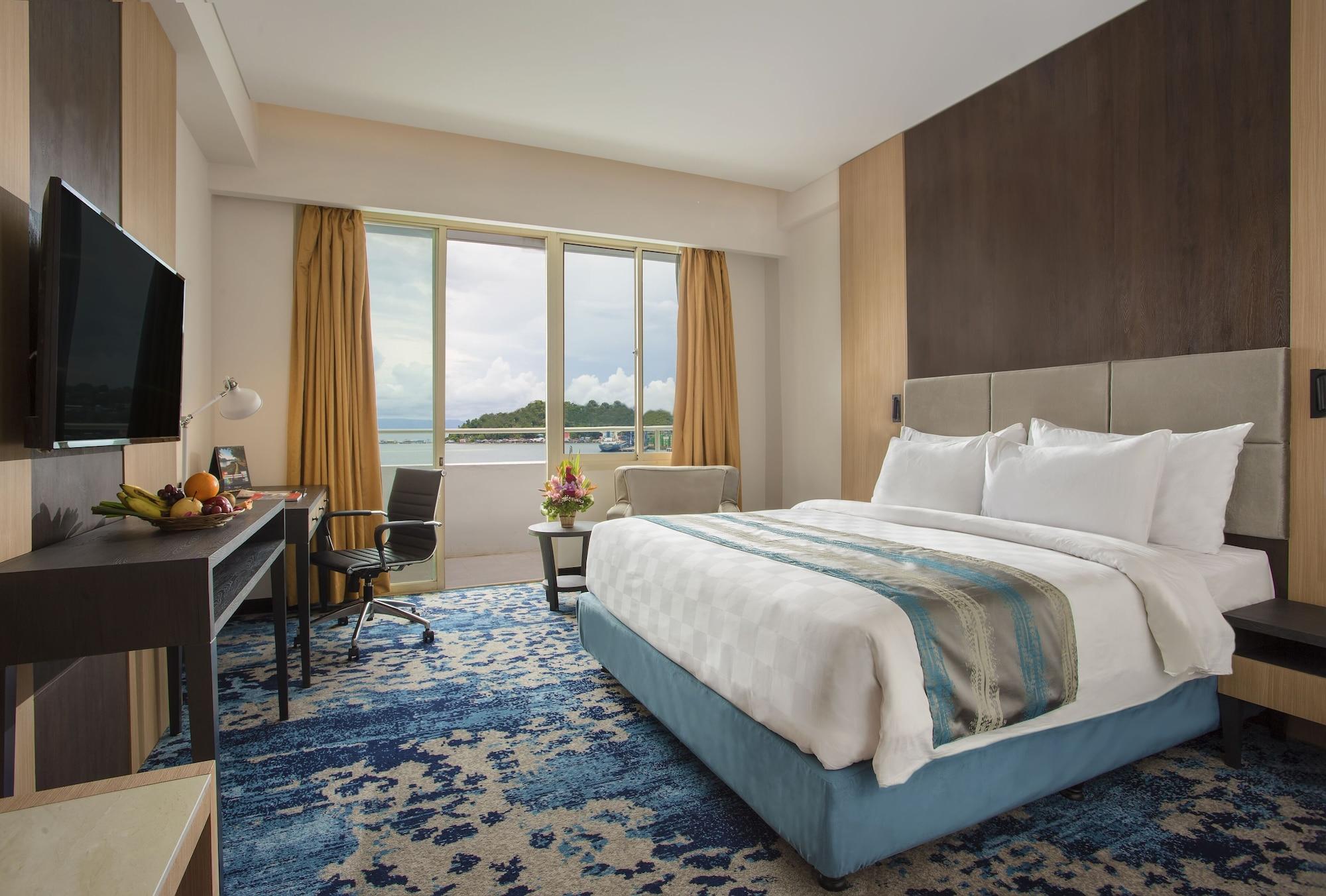 Swiss-Belhotel Papua Jayapura Dış mekan fotoğraf