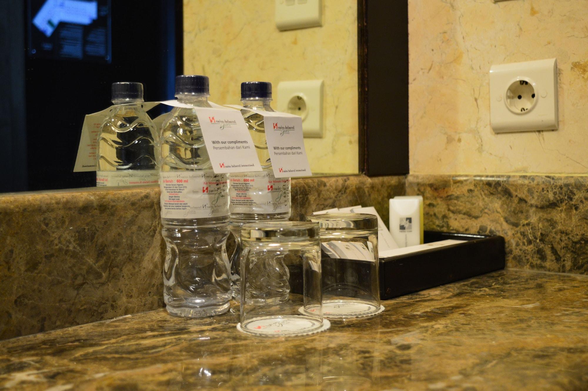 Swiss-Belhotel Papua Jayapura Dış mekan fotoğraf