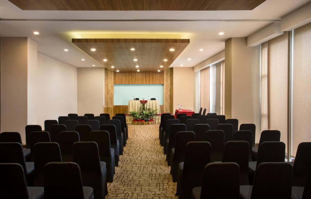 Swiss-Belhotel Papua Jayapura Dış mekan fotoğraf