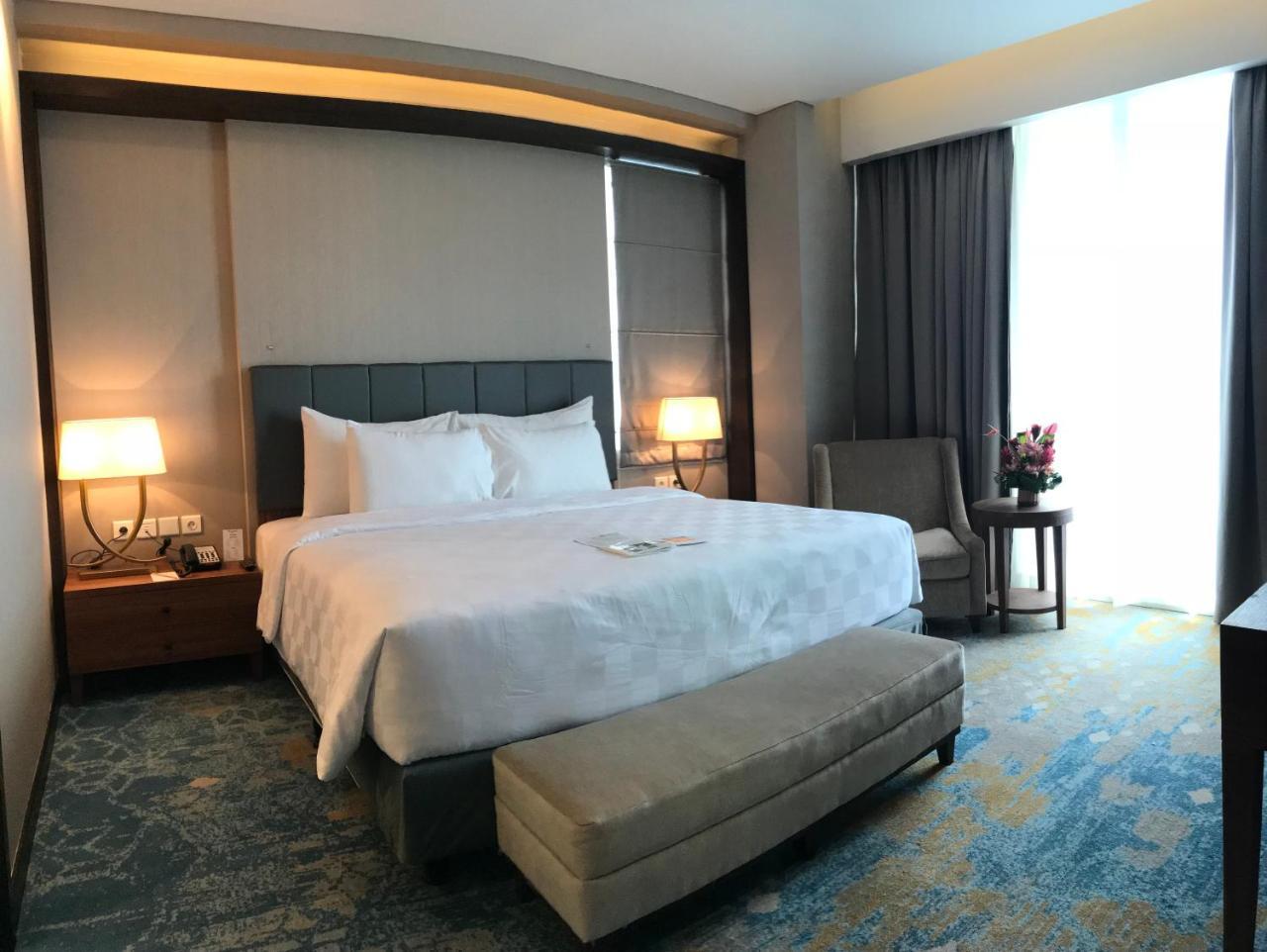 Swiss-Belhotel Papua Jayapura Dış mekan fotoğraf